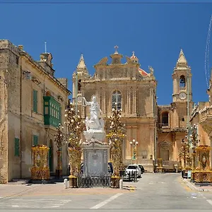 https://bs-accommodation-renovated-18-century-house-of.hotelssaintjulians.com