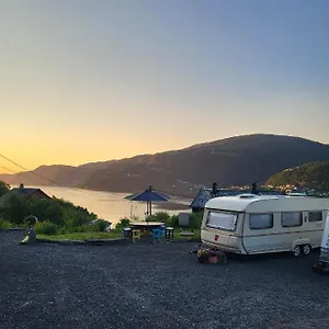 https://landlig-nydelig-natur-og-fjord-utsikt-sentralt.hotelsinbergen.net