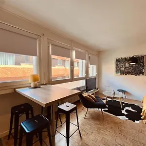  Appartement T2 Renove Proche Centre / Gare